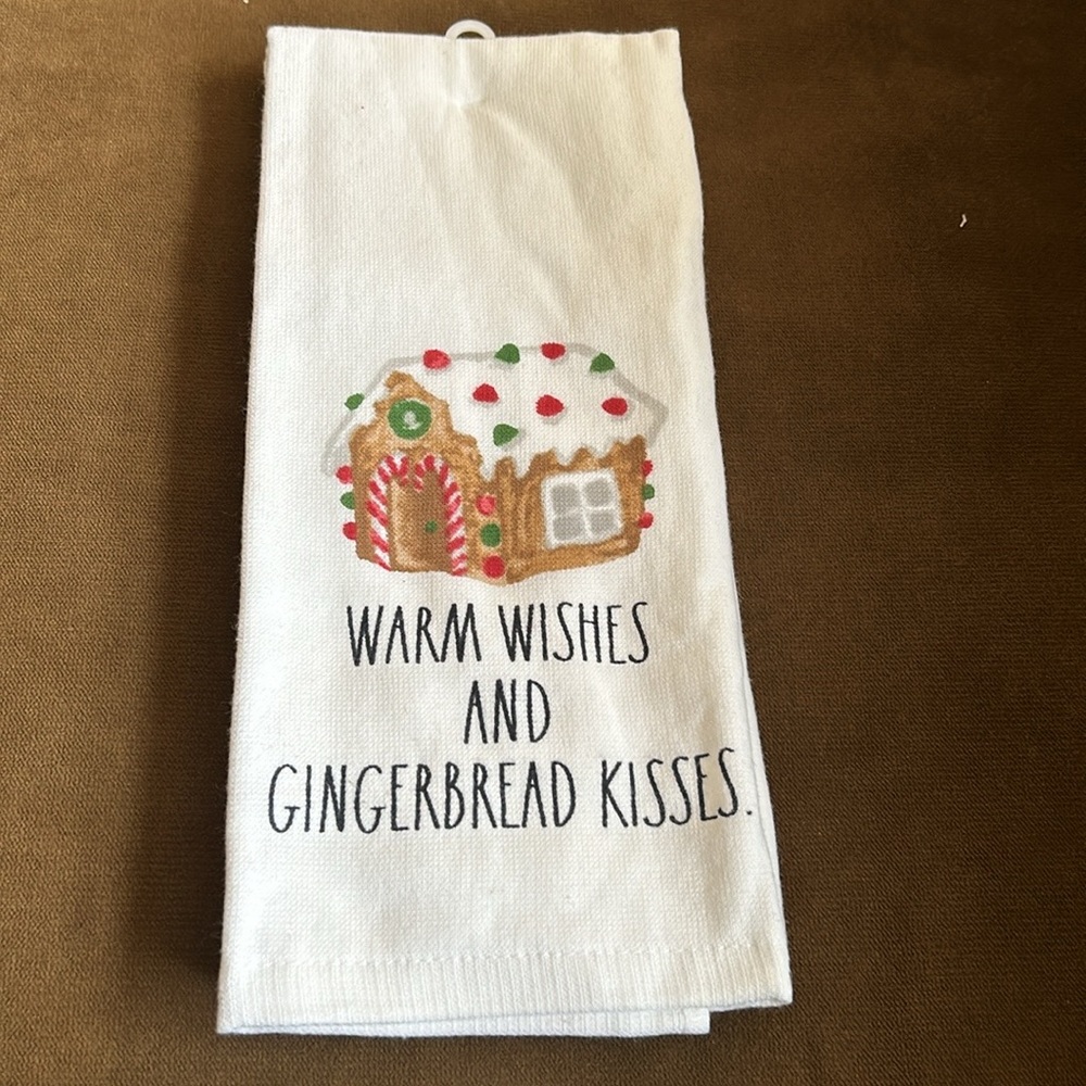 Rae Dunn Christmas Warm Wishes & Gingerbread Kisses 2 Towels Cotton